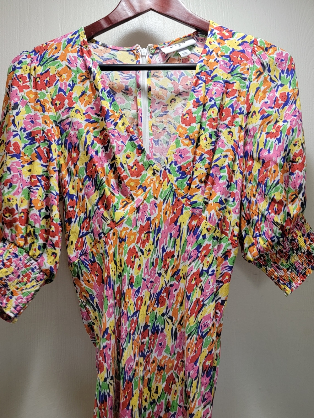 RIXO Multicolor Floral V-Neck Puff Sleeve Dress